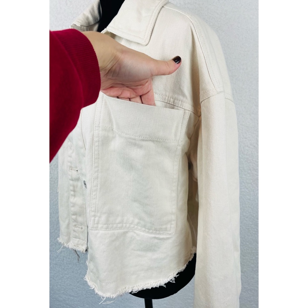 ZARA • Cream Cropped Frayed Hem Denim Jacket, XS - Picture 11 of 16